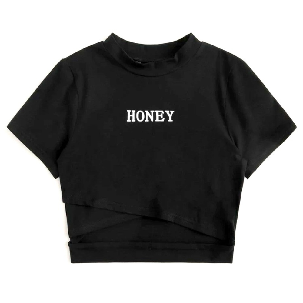 Cropped Black Tee